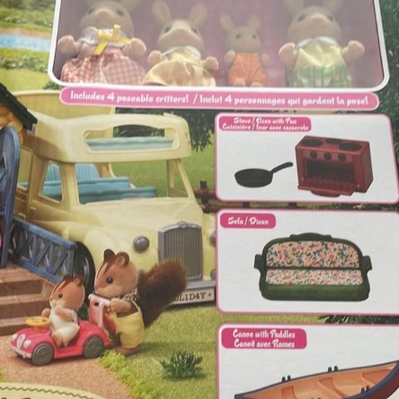 BRAND NEW sealed calico critters log cabin 17 pieces gift set includes 4 bunny - Picture 8 of 9